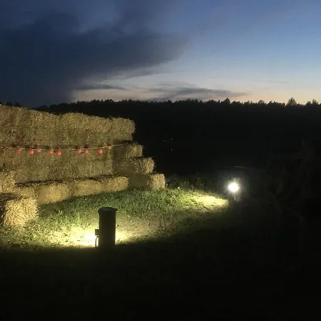 Dubovuy, Дом В Горах Lüks kamp alanı Nevitskoye (Transcarpathia)